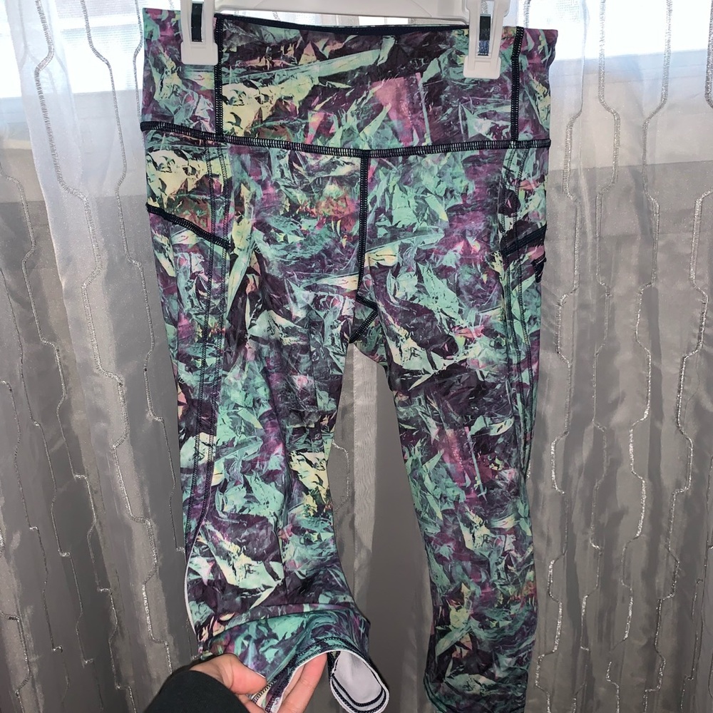 LULULEMON LEGGINGS